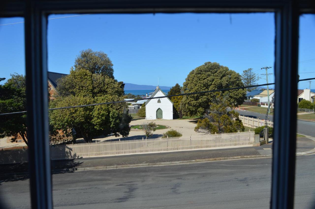 Meredith House Swansea Exterior photo